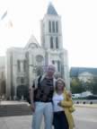 Vincent and Diane in front of St. Denis (24kb)